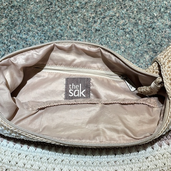 The Sak Crochet earth tone purse zipper closure outside pocket lined inside - Picture 5 of 11